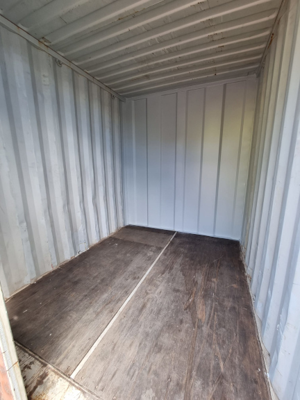 A 10 x 8ft High-Cube Container in Ex-Hire Fleet condition, located in Glasgow (Blochairn)