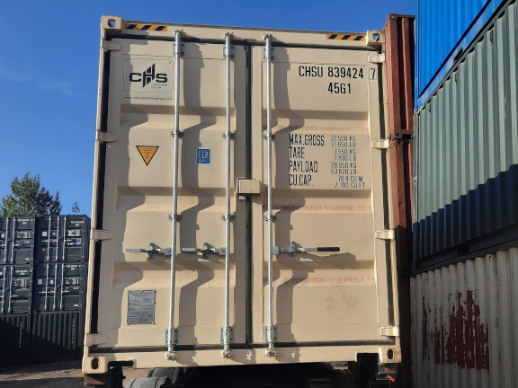 A 40 x 8ft High-Cube Container in Nearly-New (2024-Build) condition, located in Glasgow (Coatbridge)