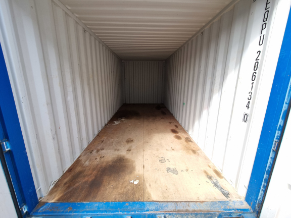A 20 x 8ft Standard Container in Ex-Hire Fleet condition, located in Glasgow (Blochairn)
