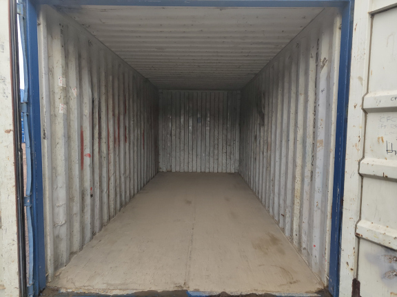 A 20 x 8ft Standard Container in Ex-Hire Fleet condition, located in Glasgow
