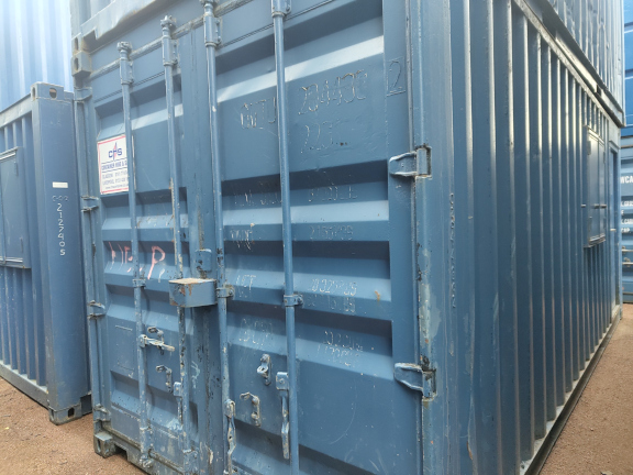 A 20 x 8ft 50/50 Office/Store in Ex-Hire Fleet condition, located in Glasgow