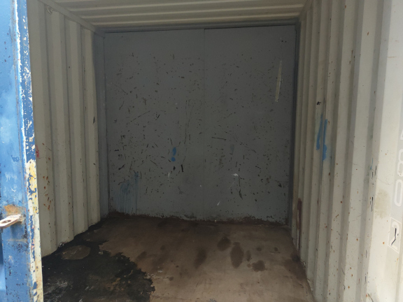 A 20 x 8ft 50/50 Office/Store in Ex-Hire Fleet condition, located in Glasgow