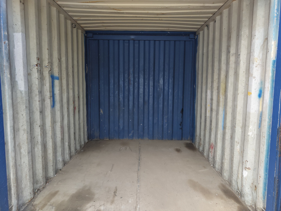 A 10 x 8ft Standard Container in Ex-Hire Fleet condition, located in Glasgow