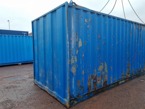 A 30 x 8ft Standard Container in Ex-Hire Fleet condition, located in Glasgow