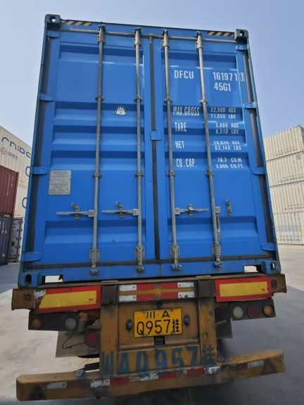 A 40 x 8ft High-Cube Container in Cargo Worthy - Premium condition, located in London