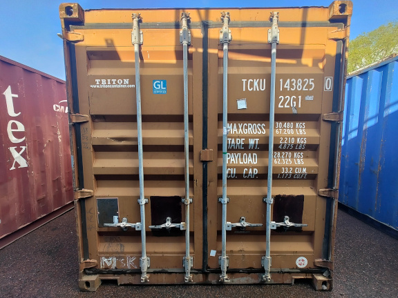 A 20 x 8ft Standard Container in Cargo Worthy condition, located in Glasgow