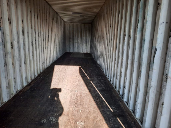A 40 x 8ft High-Cube Container in Cargo Worthy condition, located in Glasgow (Coatbridge)