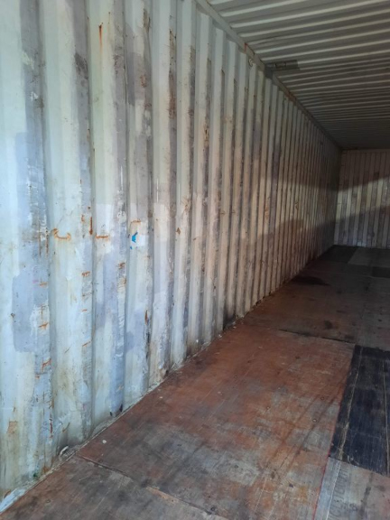 A 40 x 8ft High-Cube Container in Cargo Worthy condition, located in Glasgow (Coatbridge)