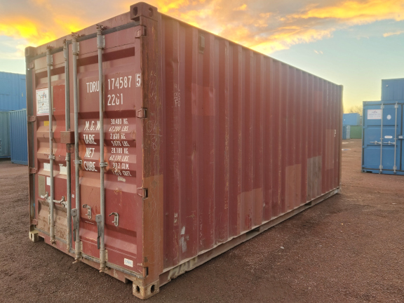 A 20 x 8ft Standard Container in Ex-Hire Fleet condition, located in Glasgow