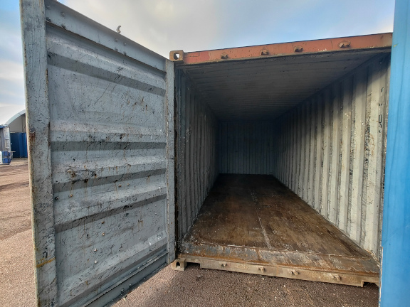 A 20 x 8ft Standard Container in Cargo Worthy condition, located in Glasgow