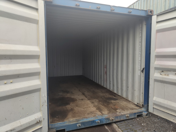 A 20 x 8ft Standard Container in Ex-Hire Fleet condition, located in Glasgow
