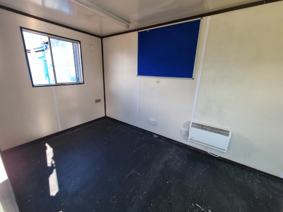 A 20 x 8ft Office Unit in Ex-Hire Fleet condition, located in Glasgow